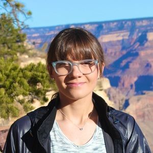 Meet your Posher, Casey